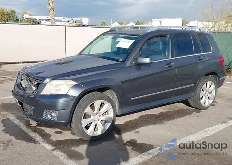 2010 Mercedes-Benz Glk 350 4Matic z USA, uszkodzony, nr VIN WDCGG8HB8AF457257